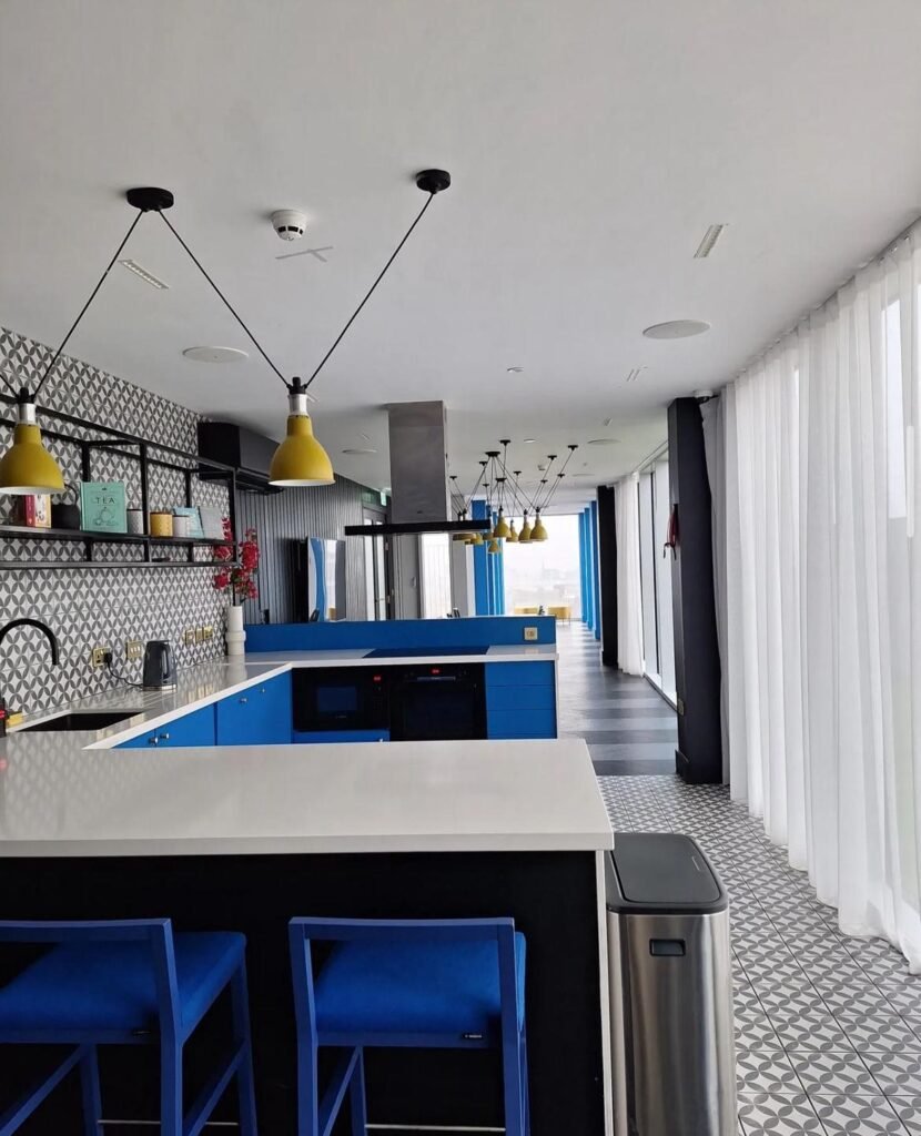 Exterior pressure washing services for buildings