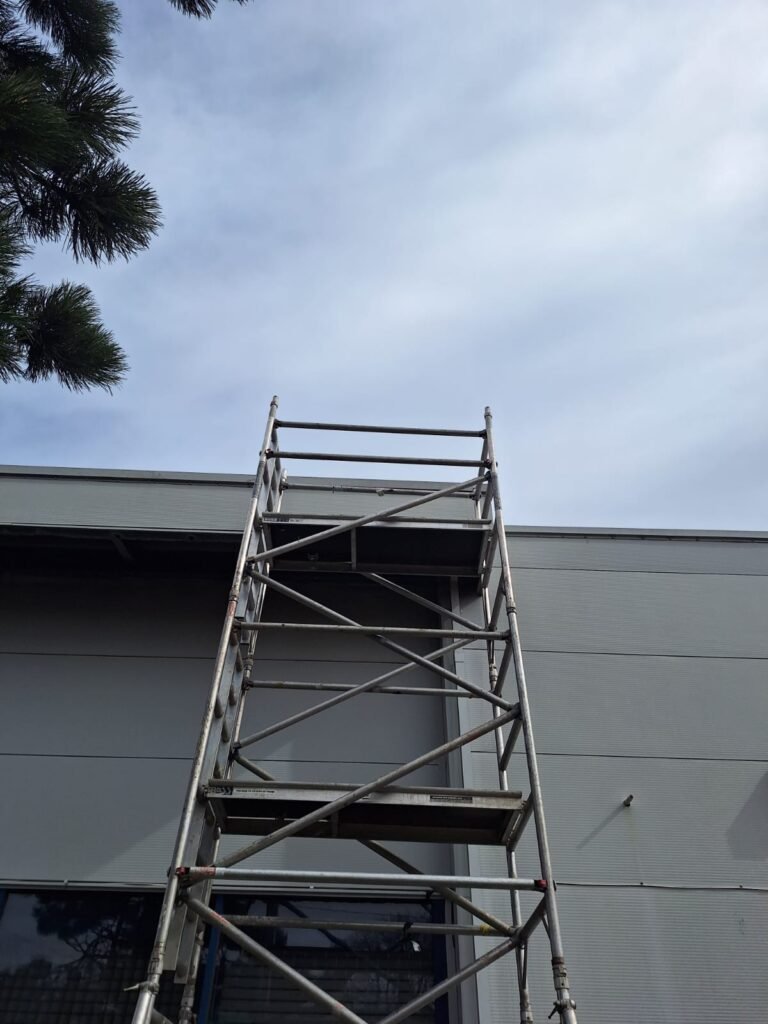 Warehouse high level cleaning for ceilings and structures