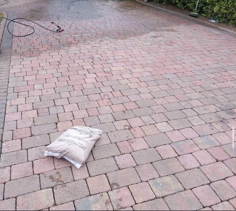 Carpet cleaning services in Glasgow for homes and businesses