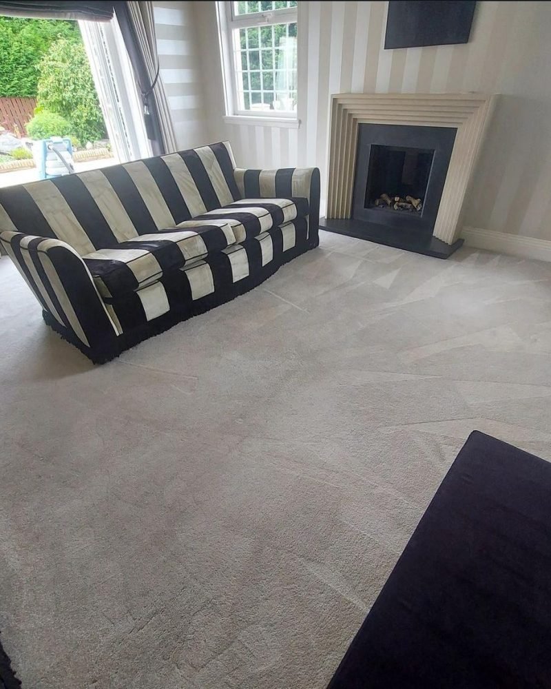 Emergency biohazard cleaning services available 24/7